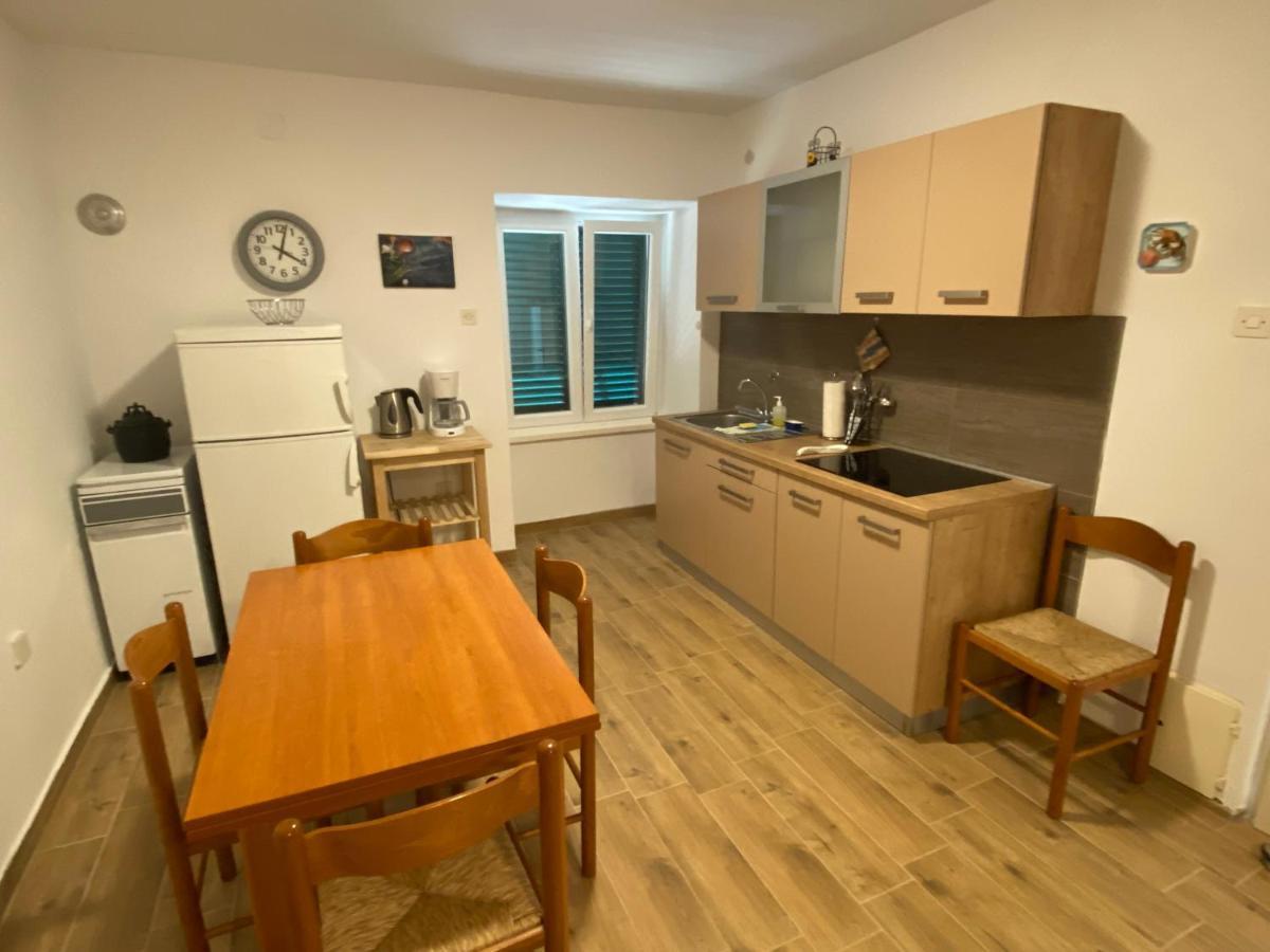 Holiday Home Olea Punat Exterior photo